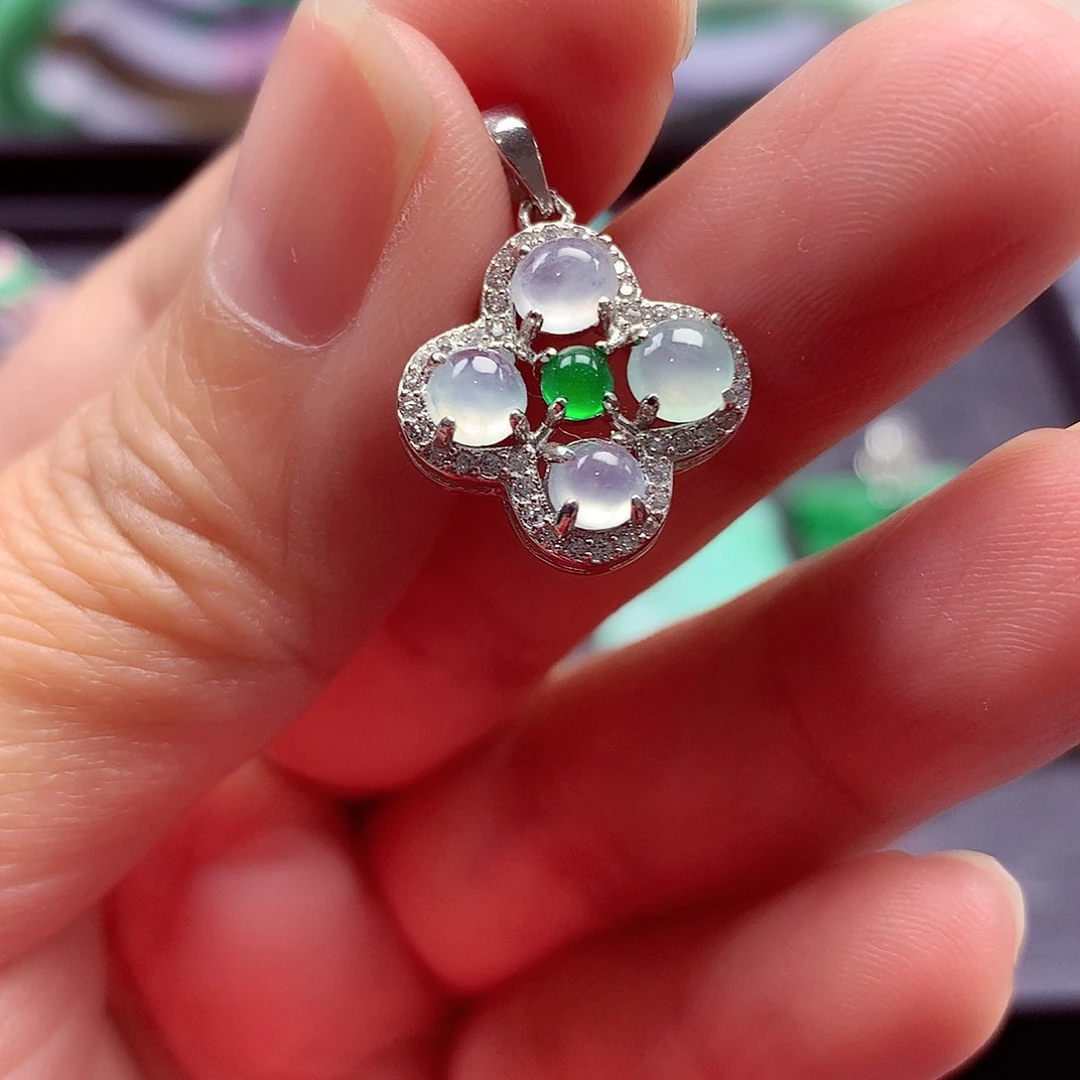 翡翠银S925镶嵌颈饰翡翠