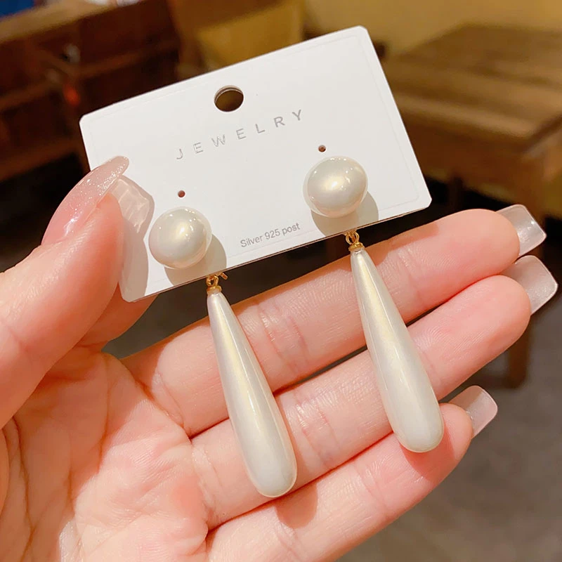 铜合金耳饰 韩版气质长款几何水滴珠耳环高级感大气两戴耳钉