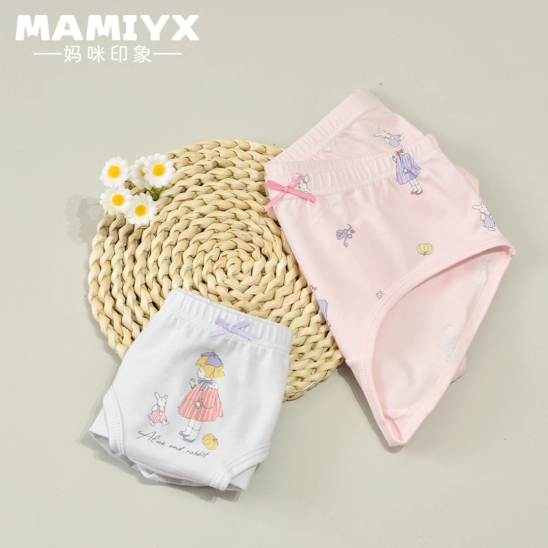 5186妈咪印象女童三角内裤中高腰底裤