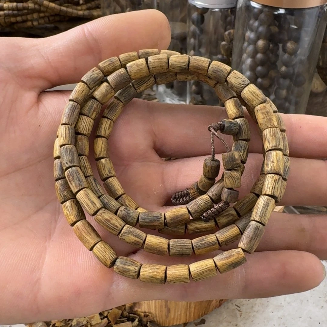 徐***X沉香手串海南乌身圆叶多圈13