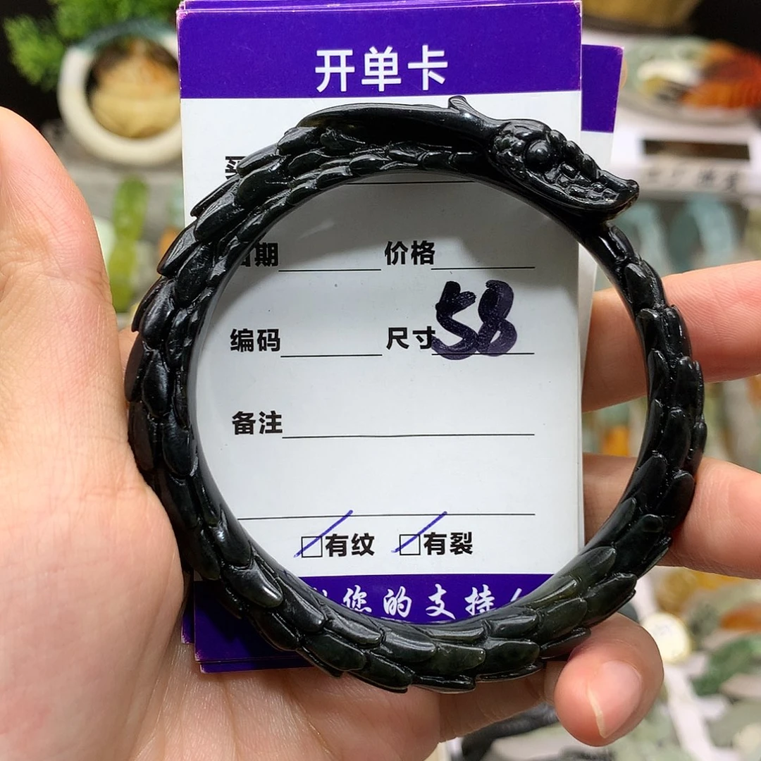 蛇纹石玉未镶嵌手镯