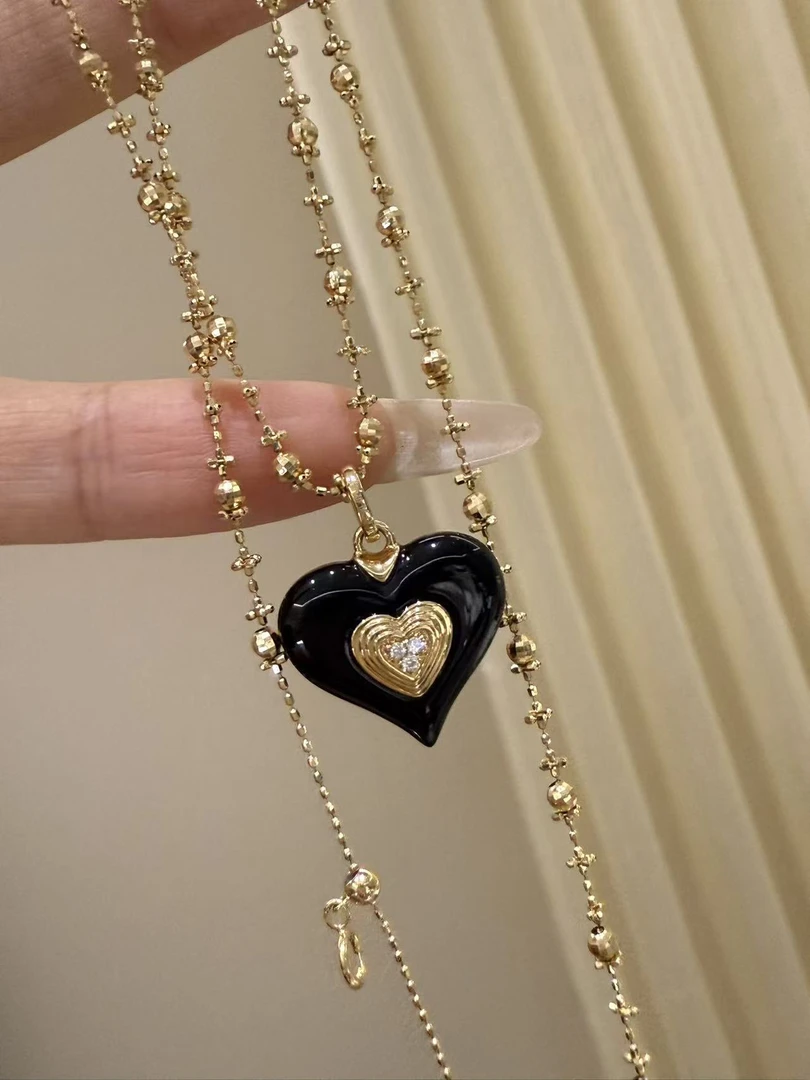 18k金黑玛瑙钻石爱心吊坠不含链