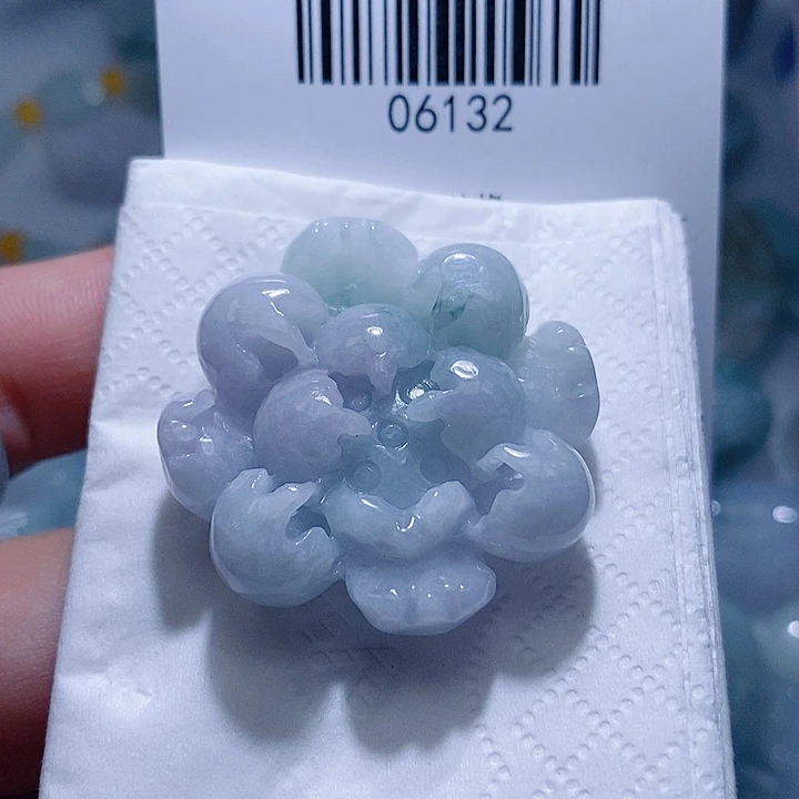 翡翠未镶嵌颈饰天光墟翡翠市场现金代购