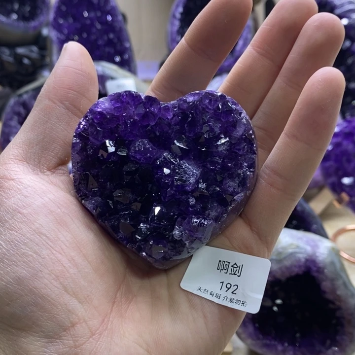 水晶大型摆件（非配饰）未镶嵌