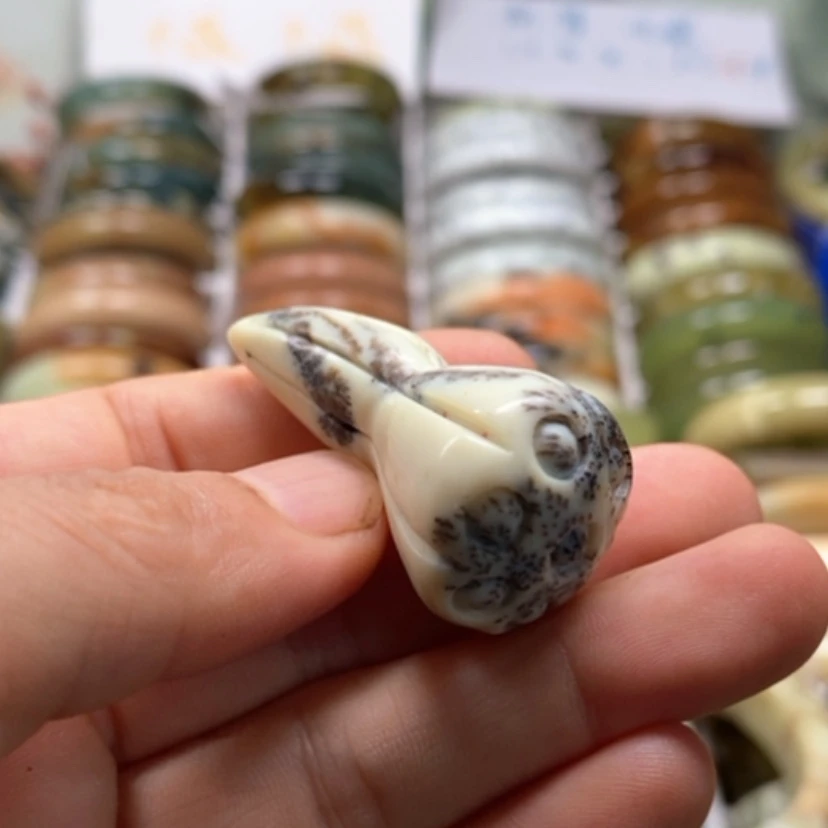 【闪购商品】未镶嵌蛇纹石玉手镯