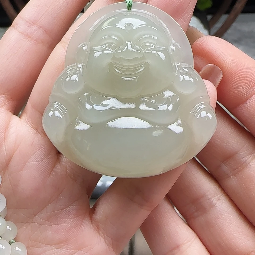 和田玉18K金镶嵌吊坠(赠链)