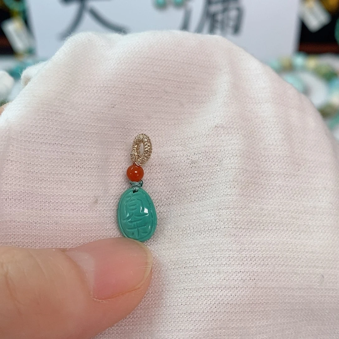 未镶嵌南红玛瑙珠宝奇石
