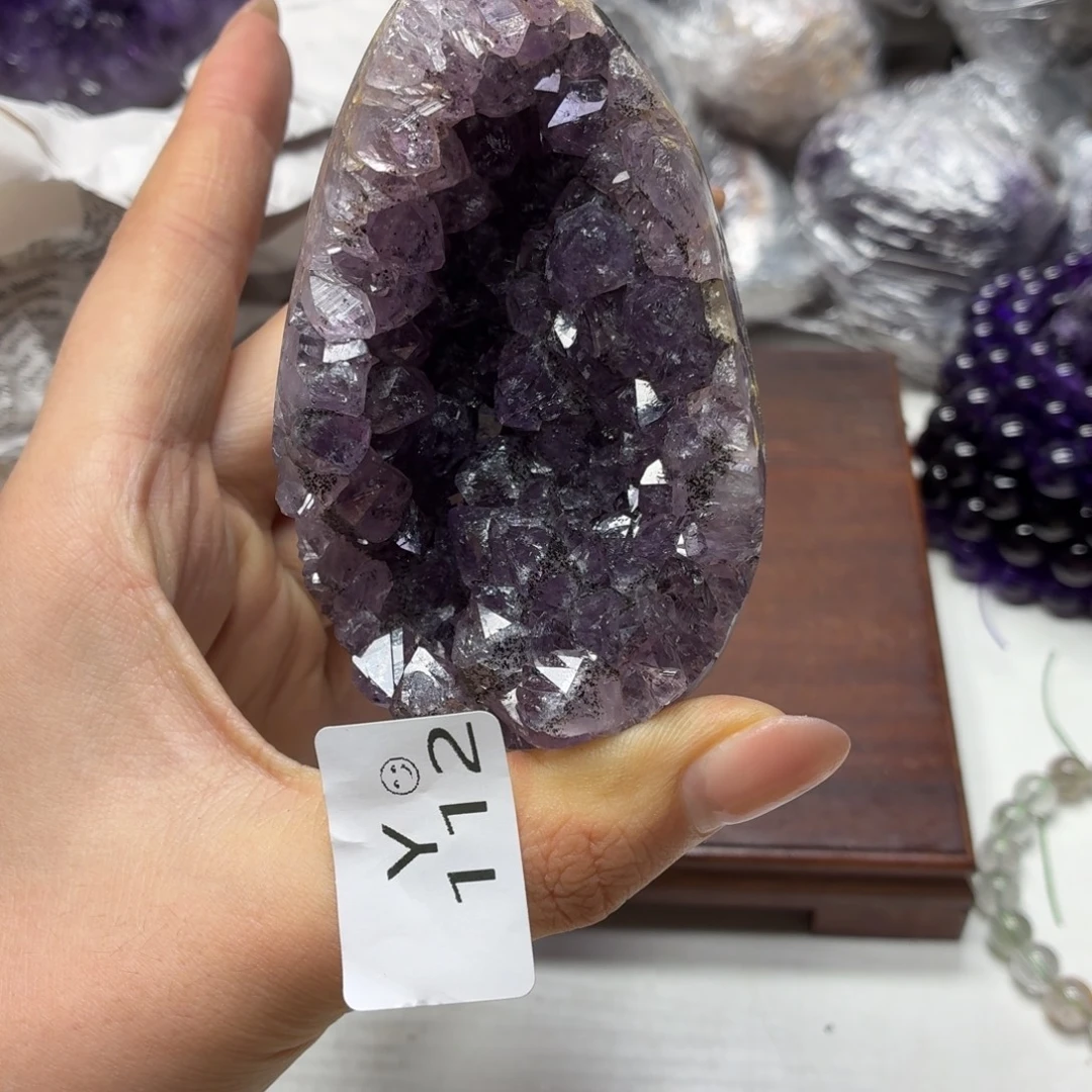 未镶嵌摆件水晶紫水晶