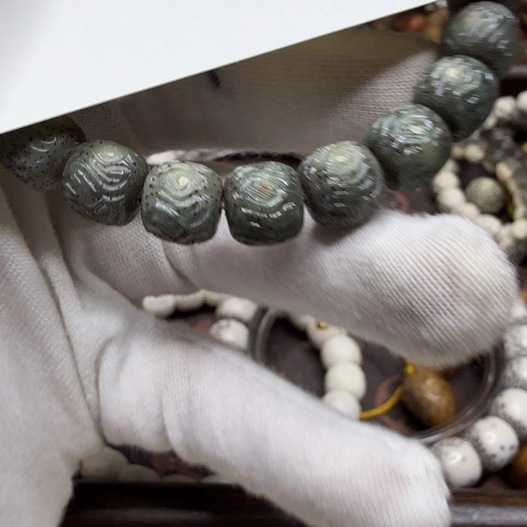 星月菩提吊坠龙须-传说39