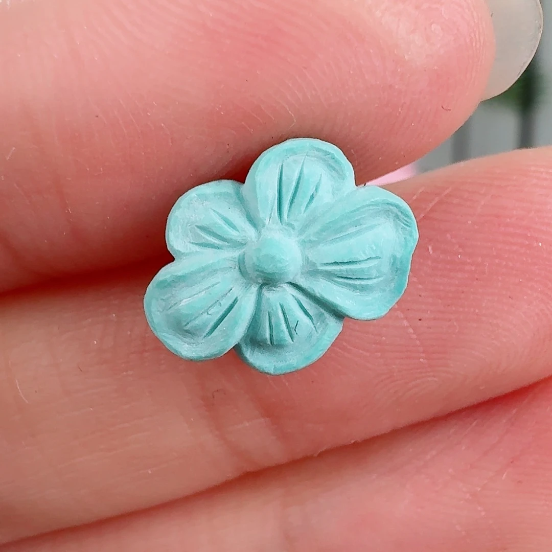 未镶嵌绿松石珠宝奇石