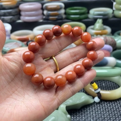 石英岩玉未镶嵌手镯