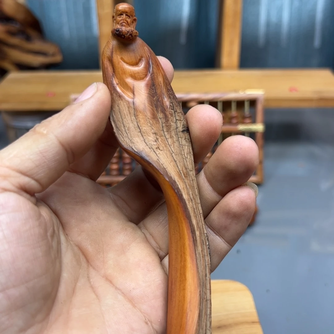 一***鼎木崖柏木摆件手把件