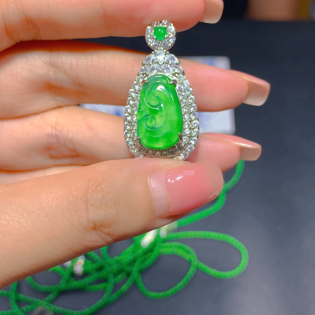 定制翡翠未镶嵌30