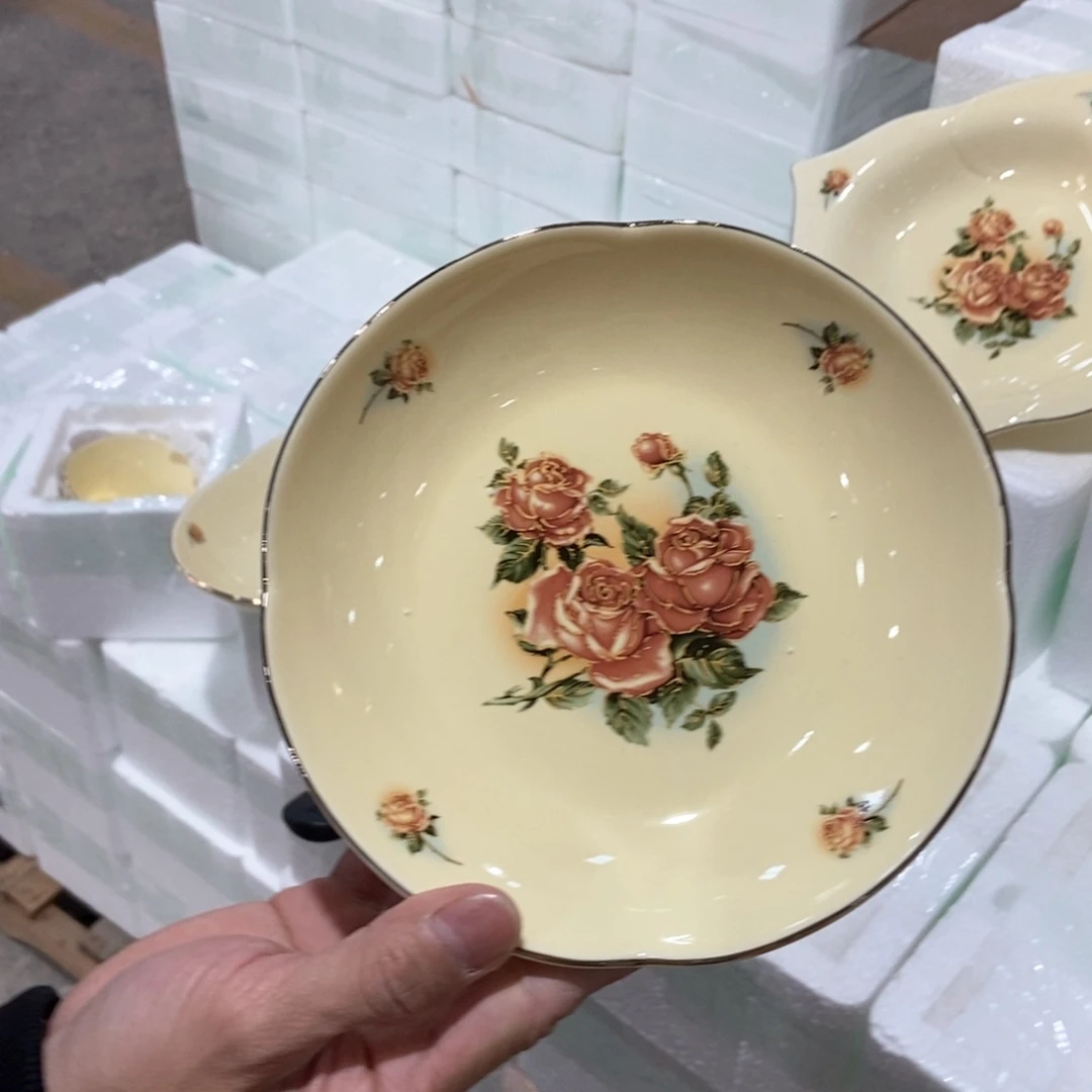 星博陶瓷……………………………………2个7