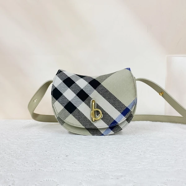 95新/博柏利/包包/市场价15800/250703CZ0025