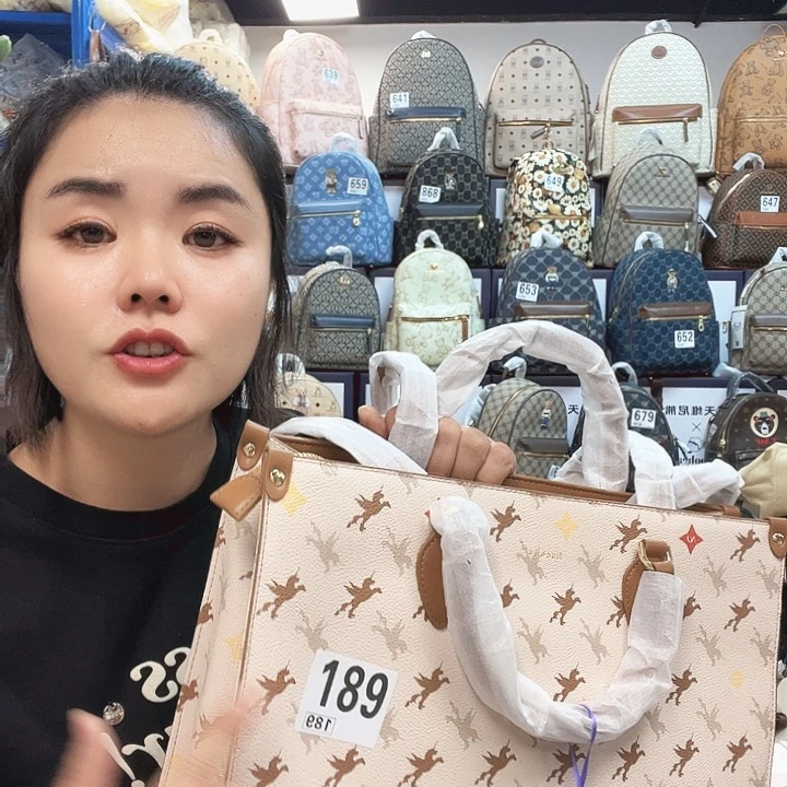 PVC包包包包包包包包包包