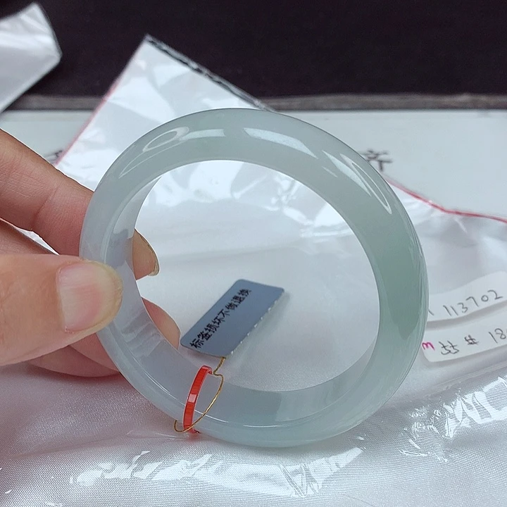 翡翠未镶嵌手镯55圈3702
