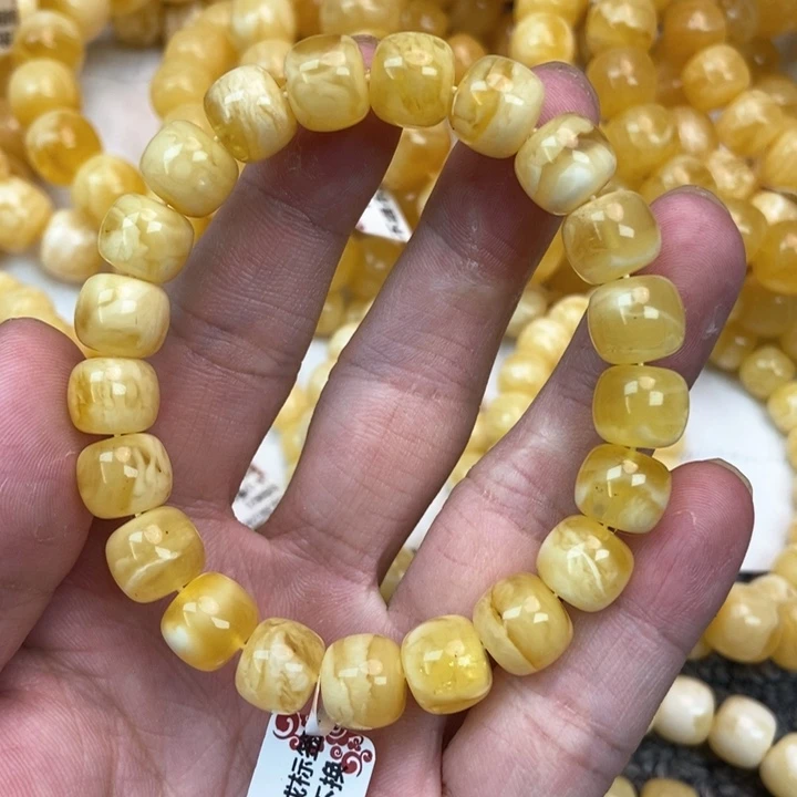 琥珀未镶嵌珠宝奇石7