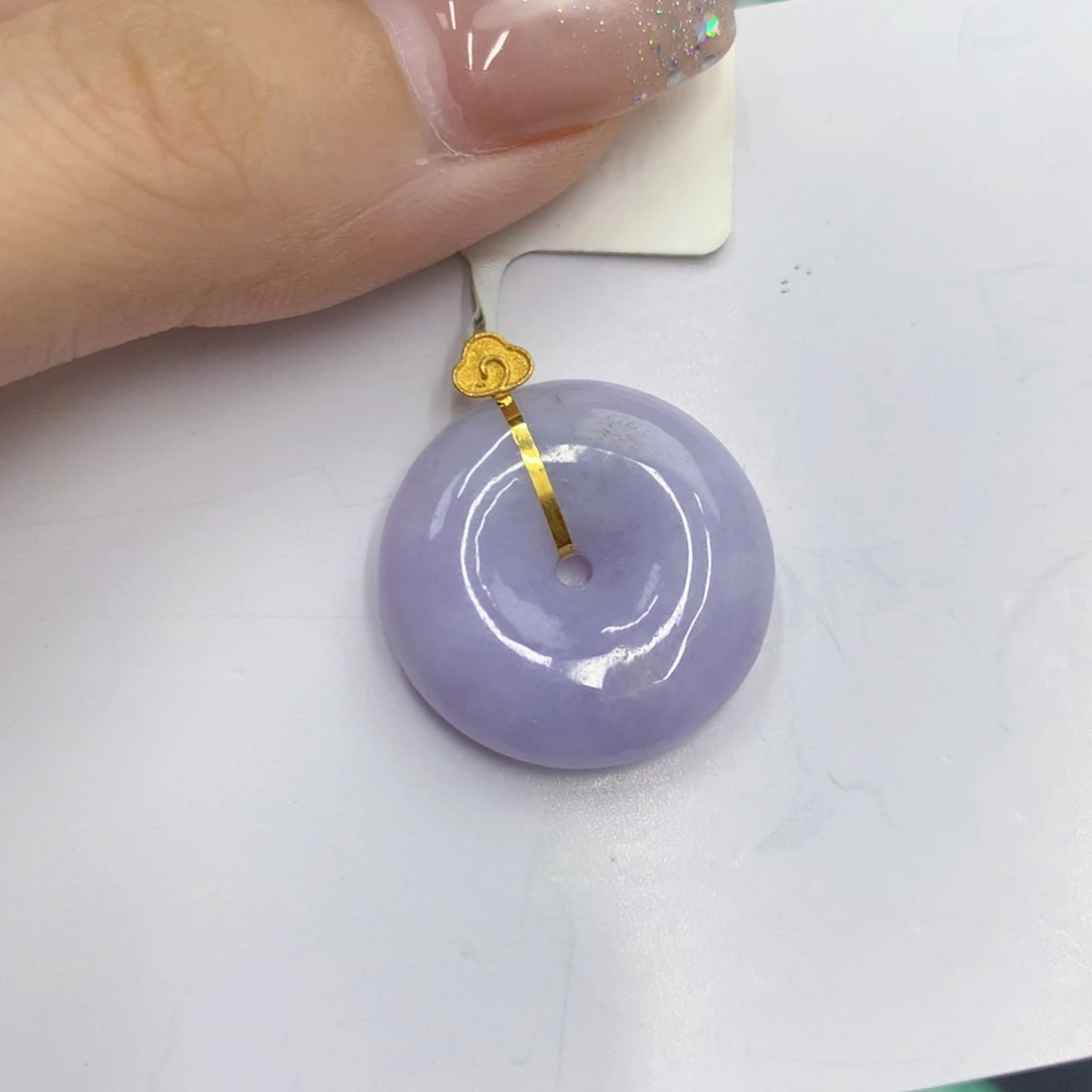 翡翠18K金镶嵌颈饰翡翠