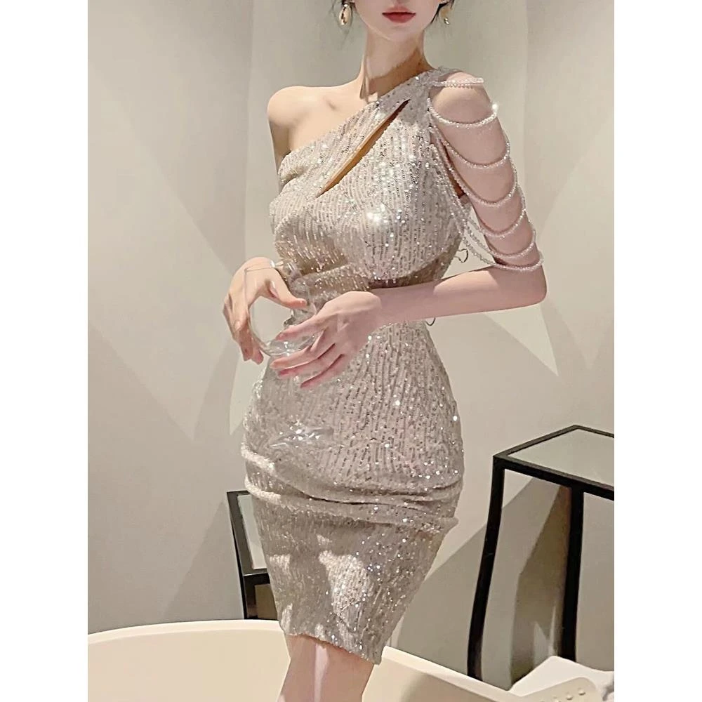 法式生日小礼服裙高端轻奢小众高级感气质名媛斜肩重工亮片连衣裙