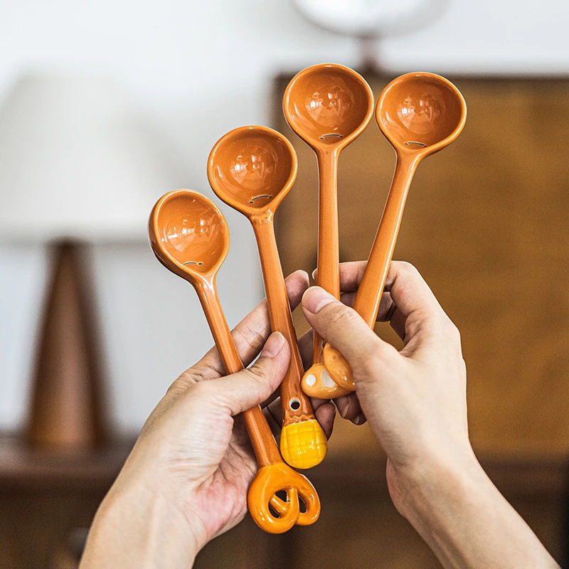 创意家用高颜值陶瓷勺子卡通可爱调羹勺吃饭小汤勺饭勺长柄勺网红