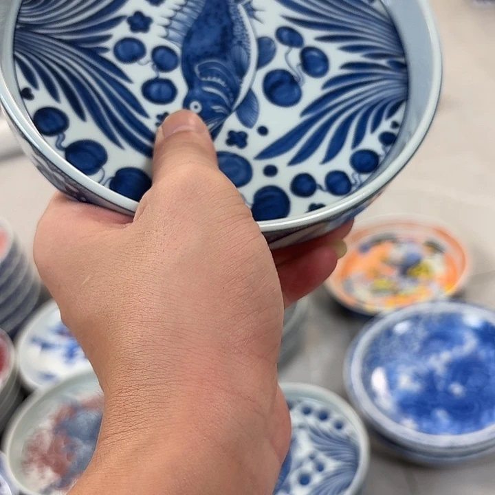 瓷片青花鱼藻大胡乘