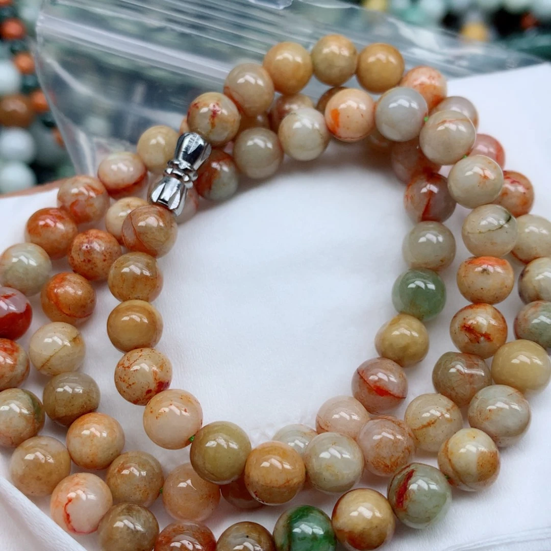 翡翠颈饰未镶嵌手串