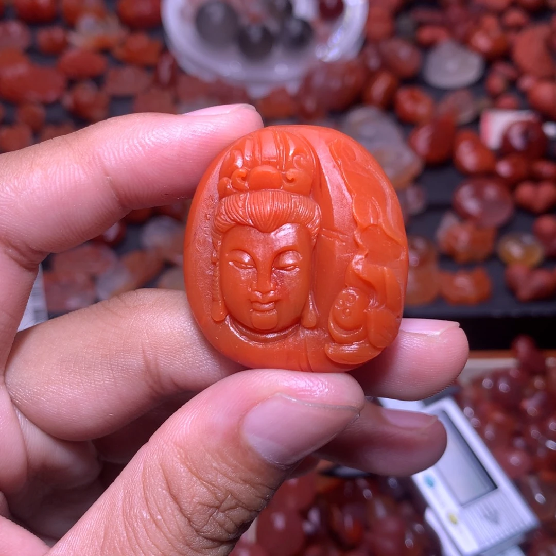 南红玛瑙未镶嵌珠宝半成品观音