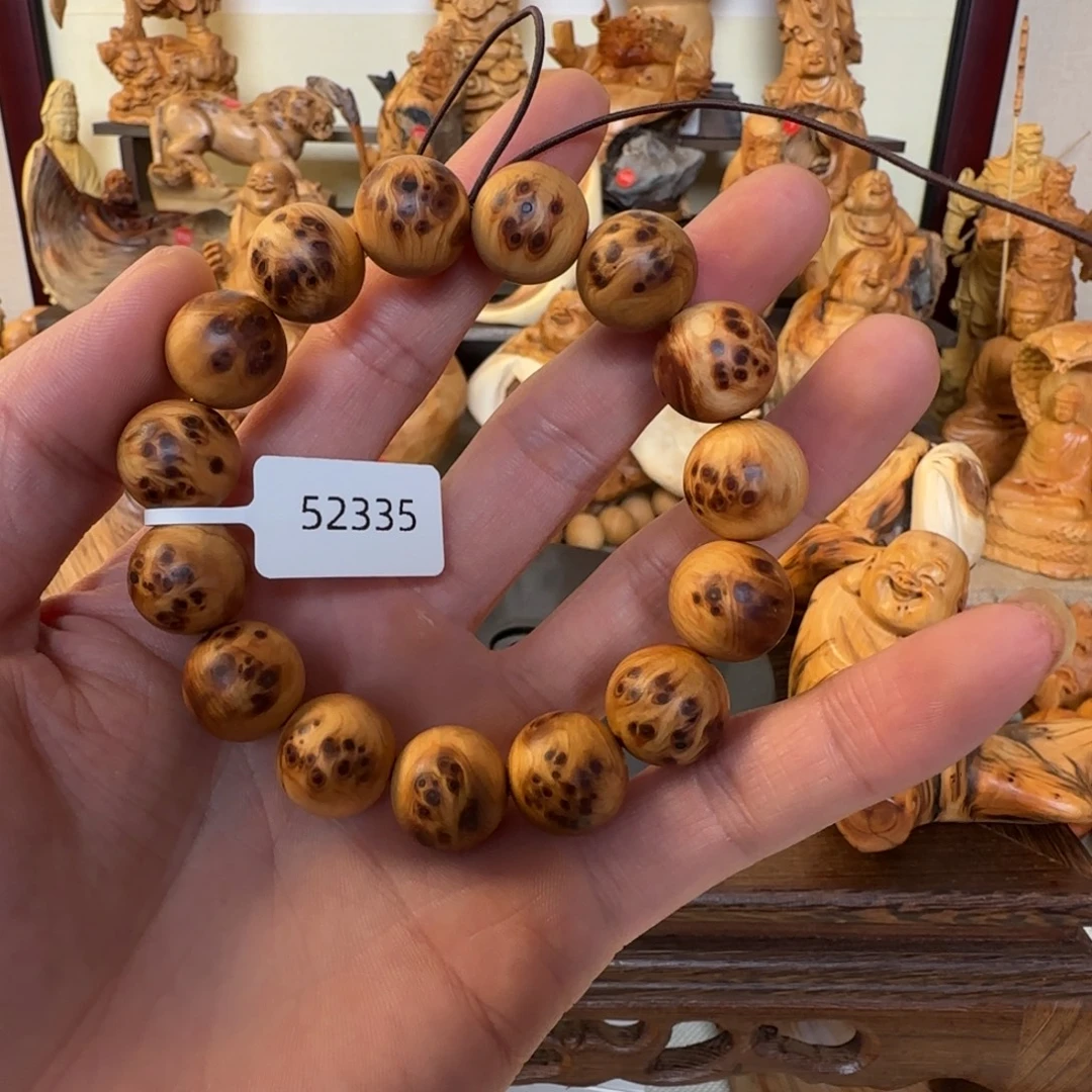 崖柏小木匠艺雕一物一拍