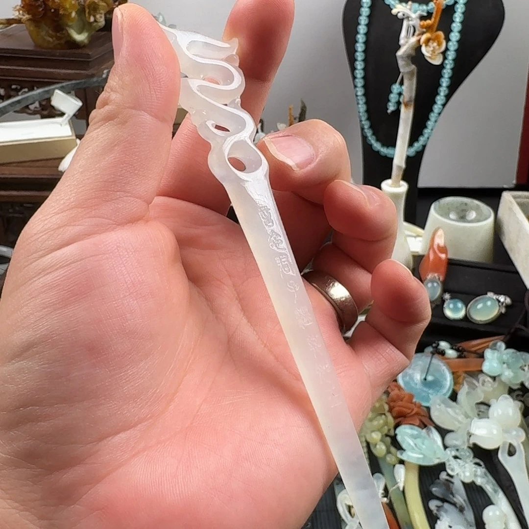 蛇纹石玉未镶嵌发饰