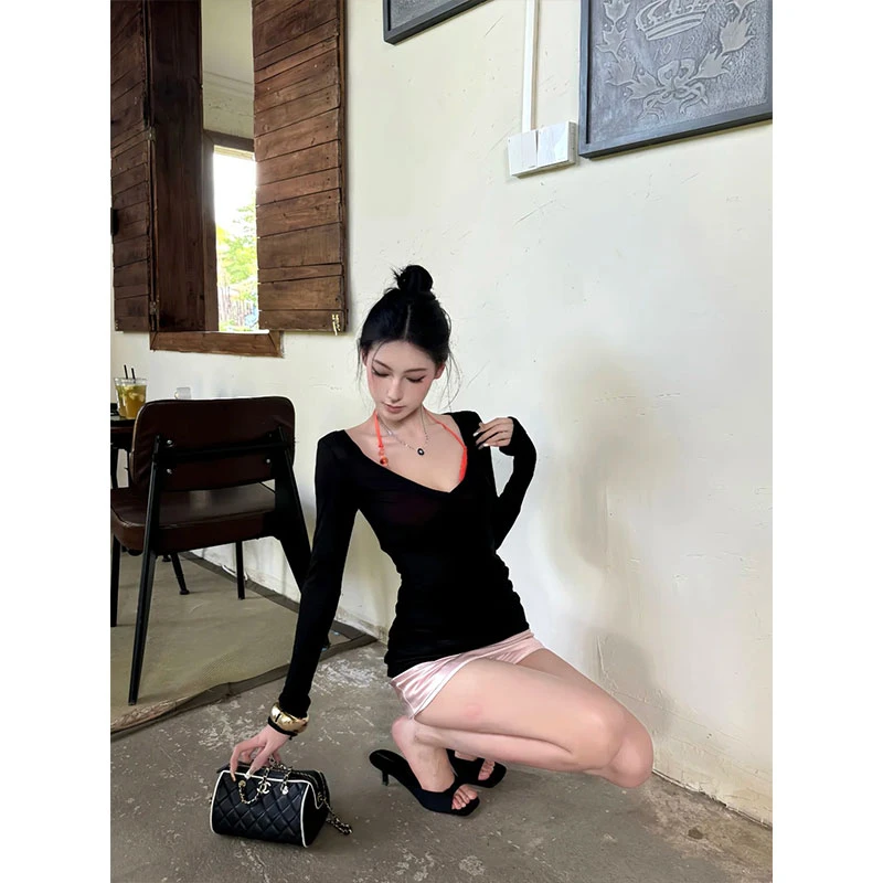 2025新品纯欲性感辣妹长袖T恤上衣修身显瘦包臀半身裙时尚两件套