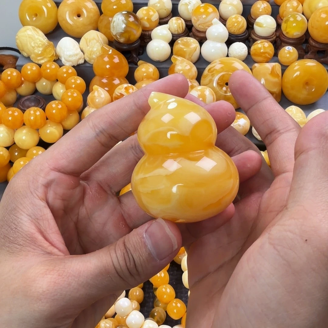 琥珀未镶嵌珠宝奇石