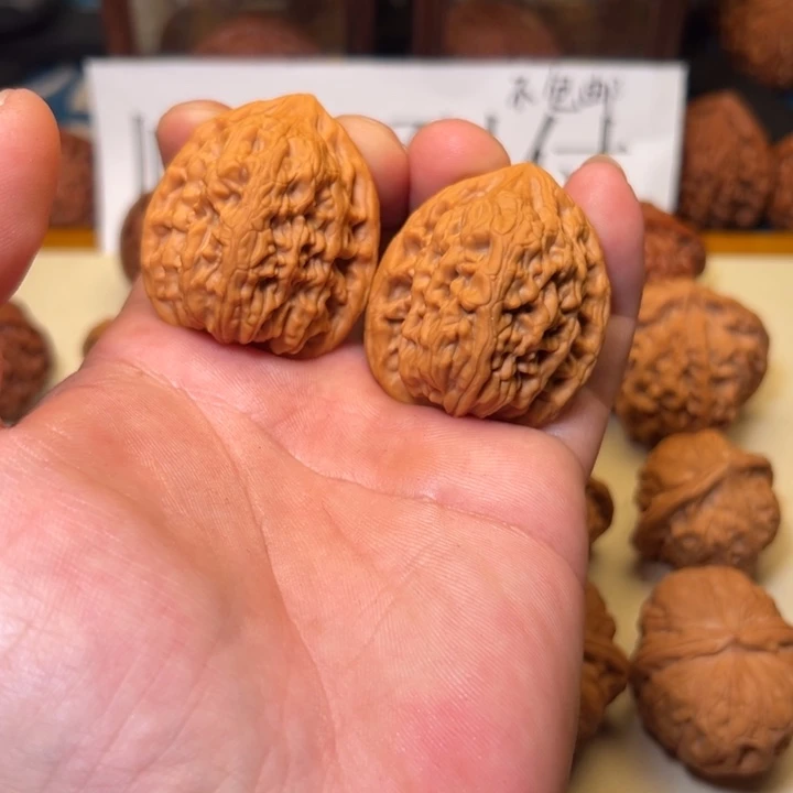 白***菜桃核吊坠哈哈哈哈哈