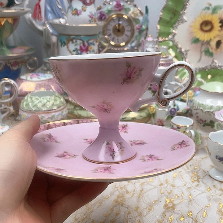 杯碟陶瓷摆件陶瓷