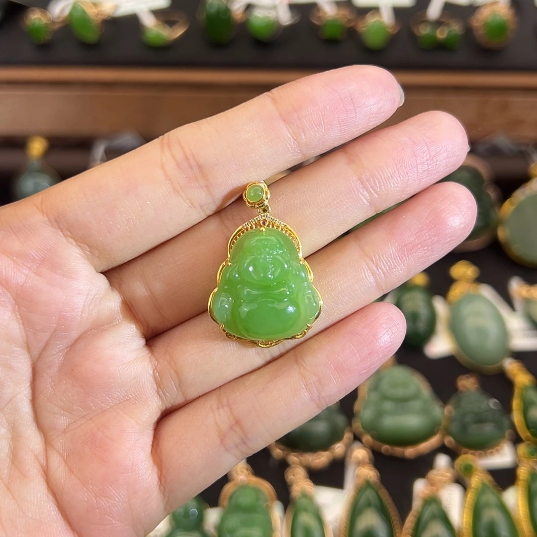 和田玉（碧玉）18K金镶嵌吊坠(不含链)苹果绿佛公20mm