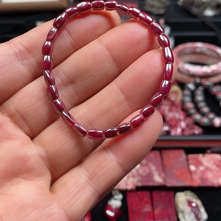 天然辰砂天然朱砂原矿打磨随行手串 颗颗透 12.5克