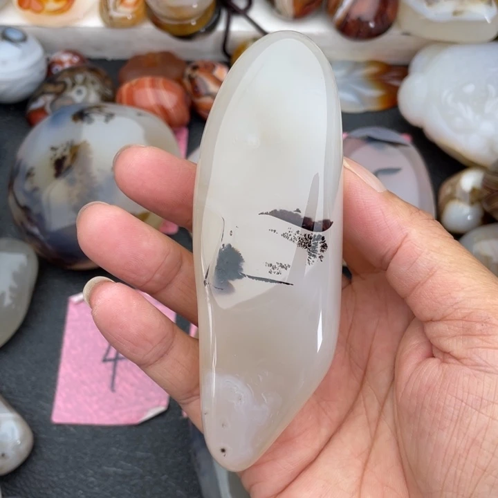 大***班未镶嵌玉髓马达加斯加玉髓玛瑙玛瑙/玉髓