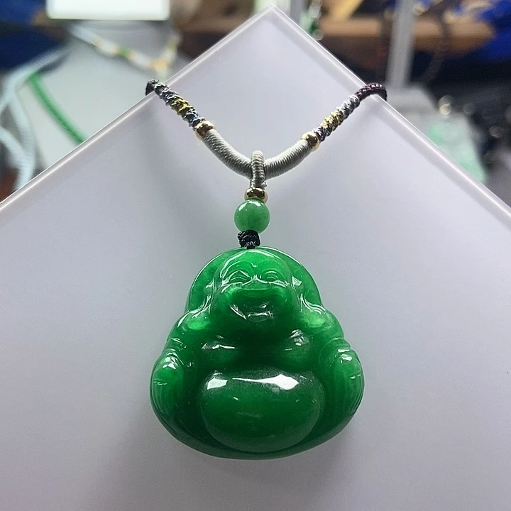 吊坠(赠链)未镶嵌翡翠