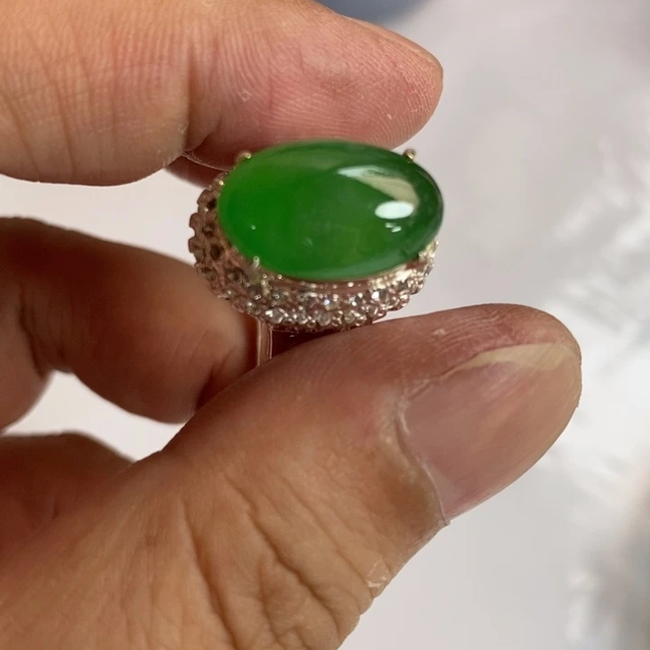 定制翡翠未镶嵌缅甸