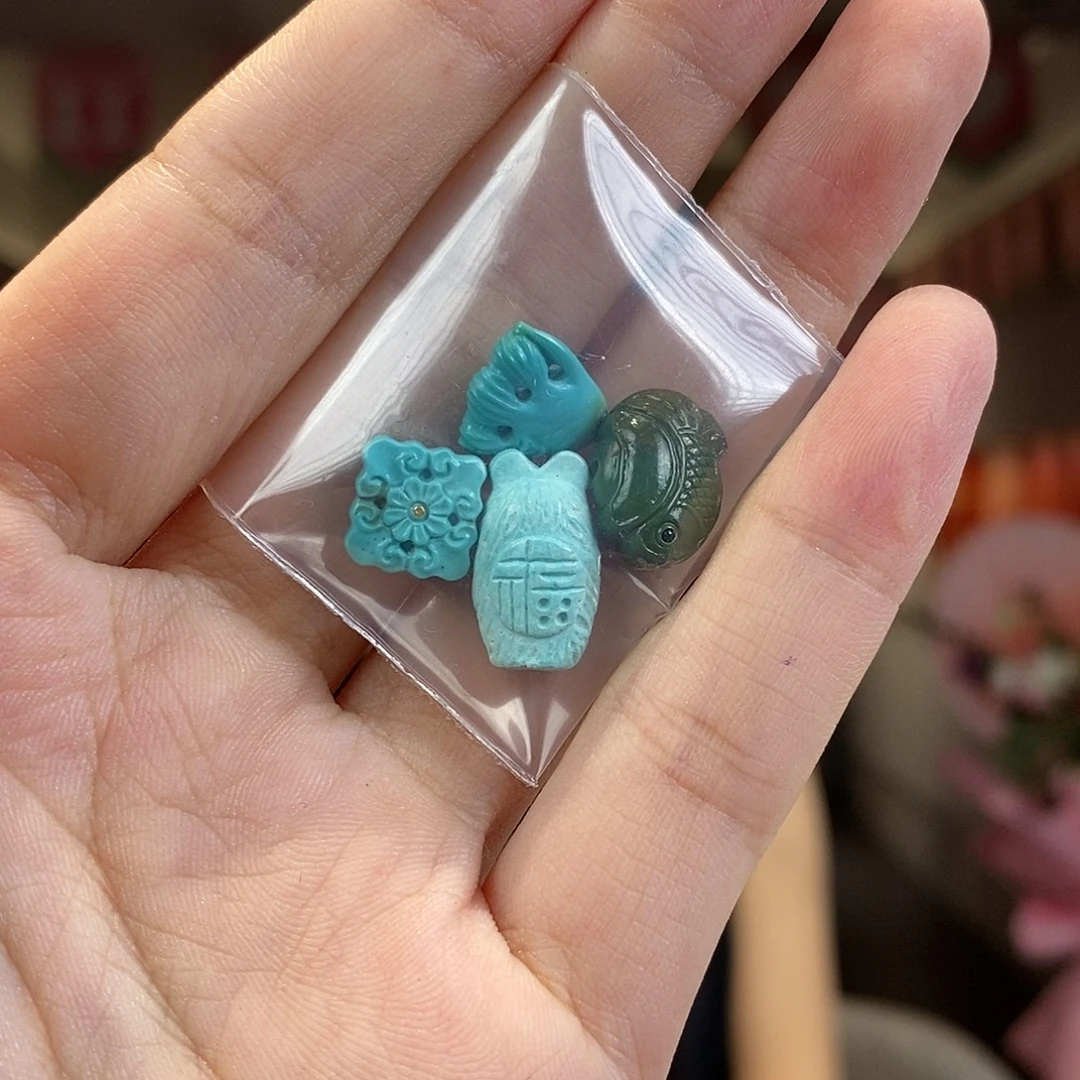 未镶嵌绿松石珠宝奇石