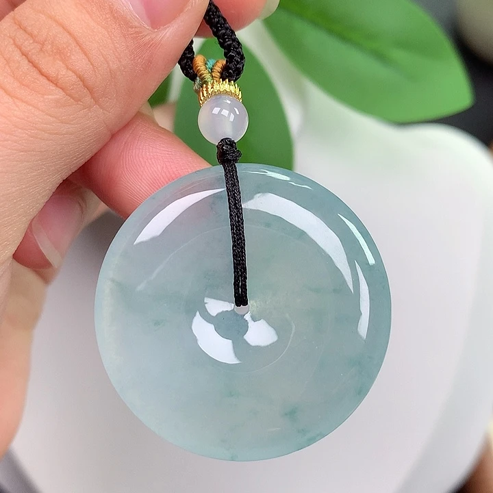 翡翠未镶嵌颈饰平安扣 34.9x6.0mm