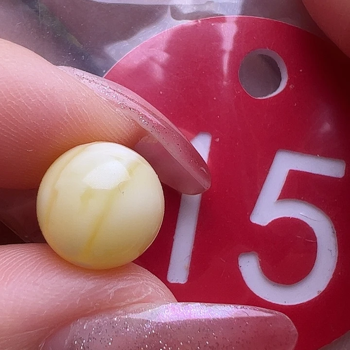 未镶嵌蜜蜡裸石10mm圆珠