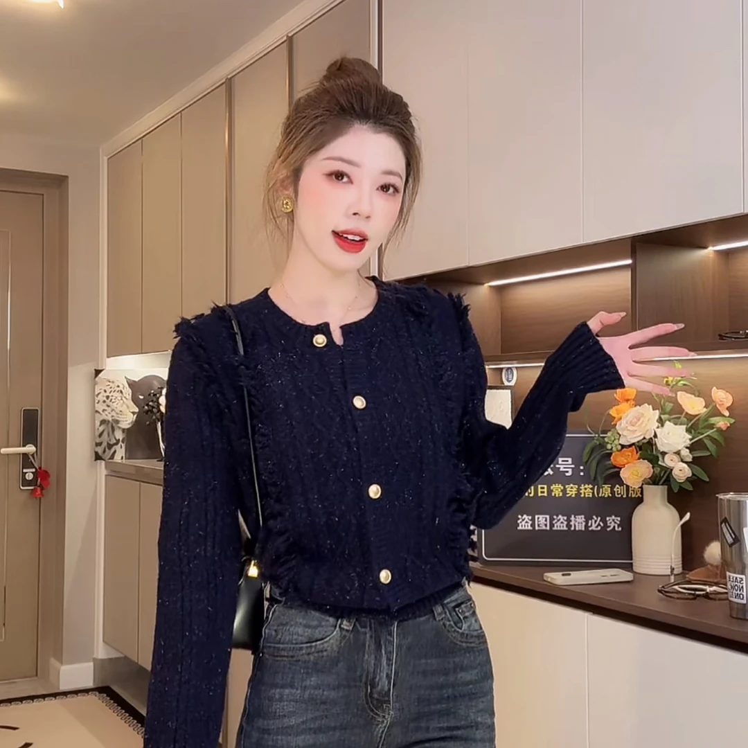 A903法式流苏圆领细闪针织开衫毛衣上衣女12千金A903