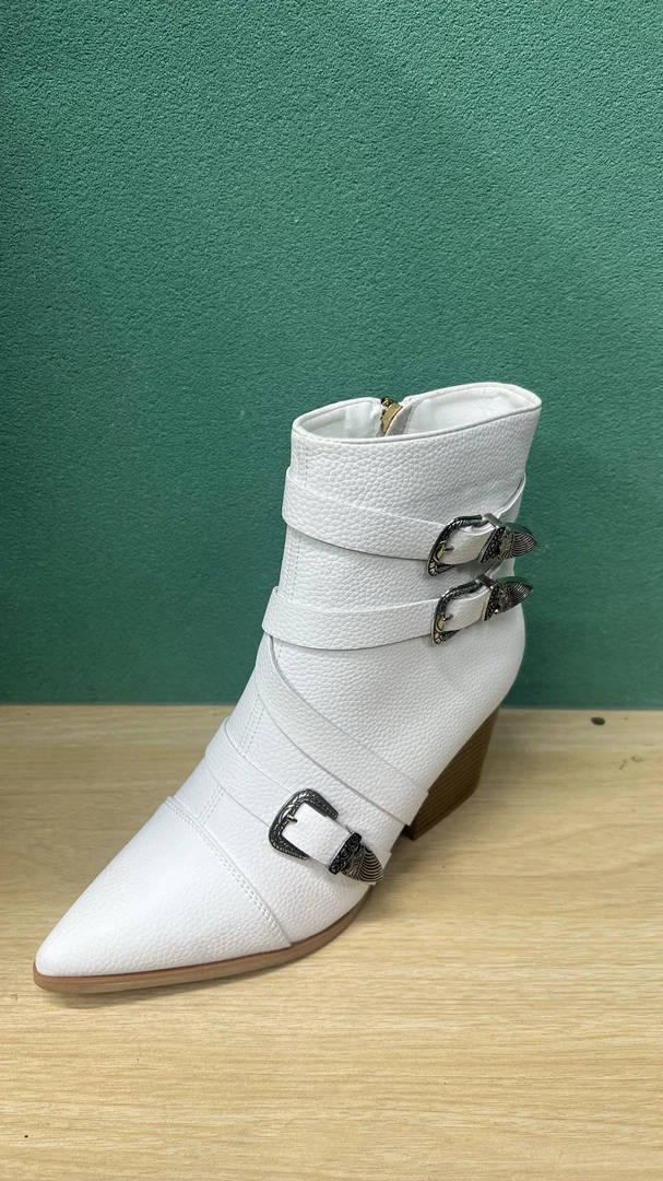 断码链接--请以直播间为准--百搭保暖法式冬季秋冬绒里侧拉链女靴