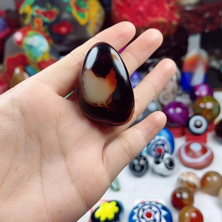 玛瑙/玉髓未镶嵌耳饰