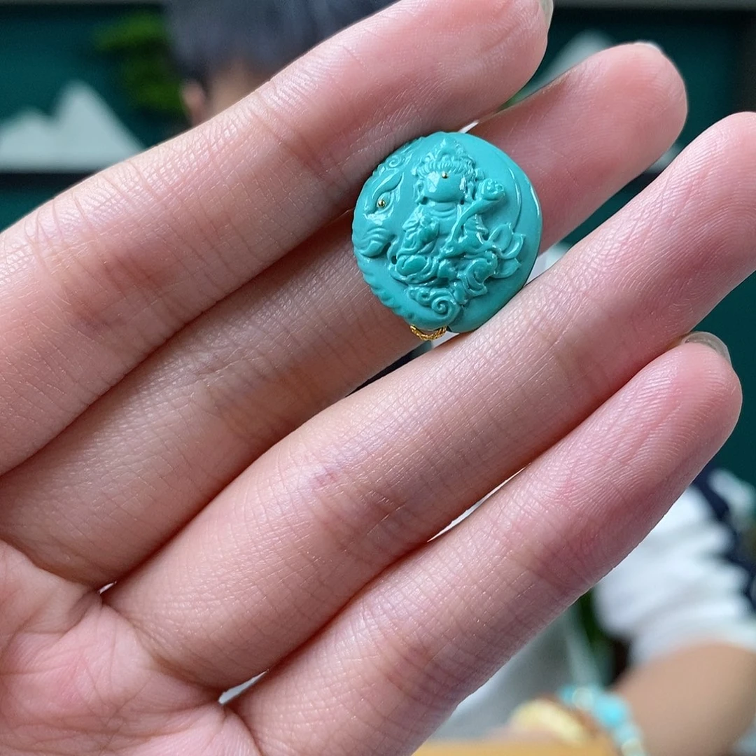 绿松石未镶嵌珠宝奇石