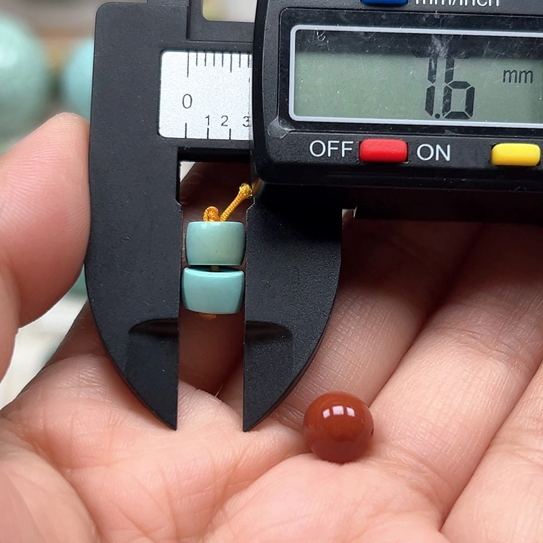 南红玛瑙未镶嵌颈饰