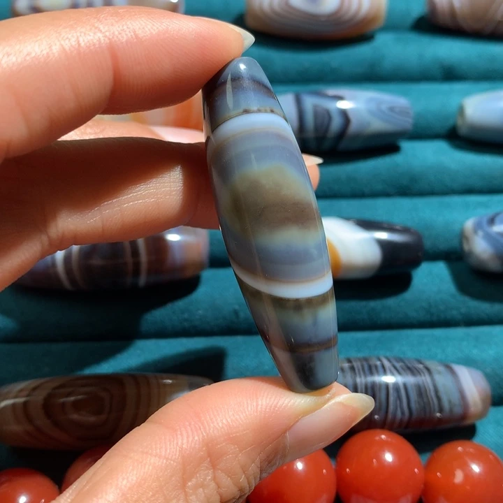 未镶嵌玛瑙/玉髓珠宝奇石