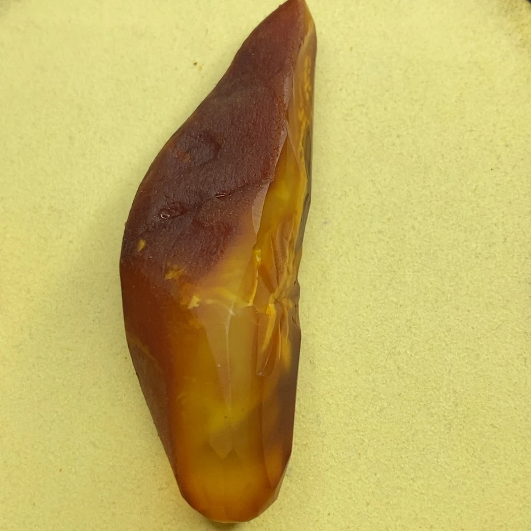 未镶嵌定制蜜蜡梨