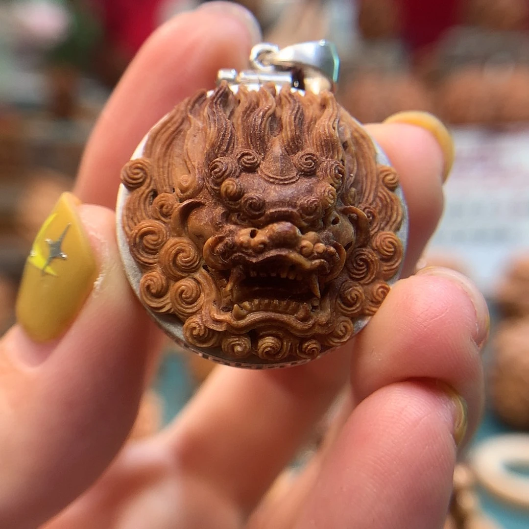 桃核吊坠—————————————